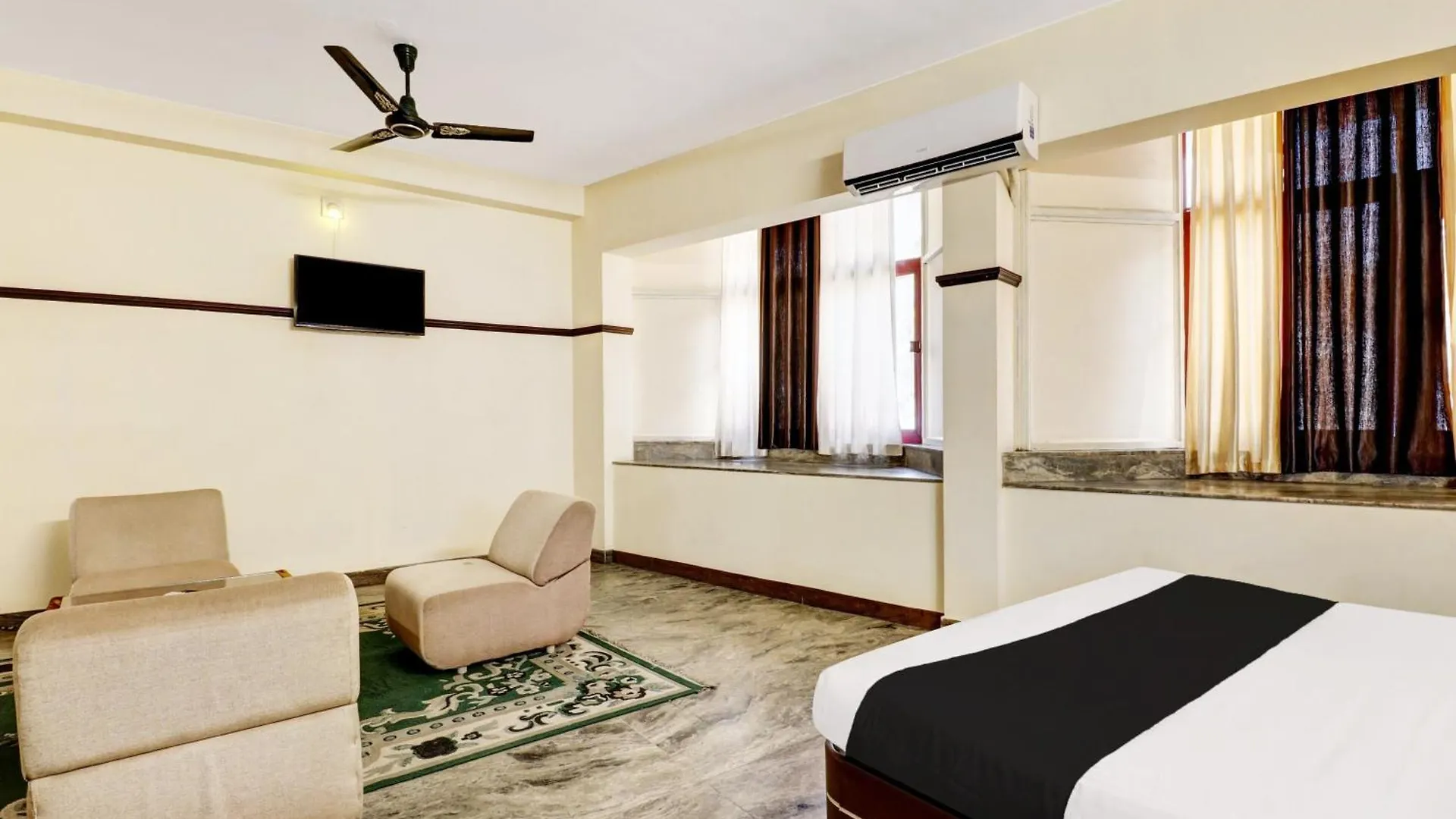 Super Hotel O East Nada Guruvāyūr