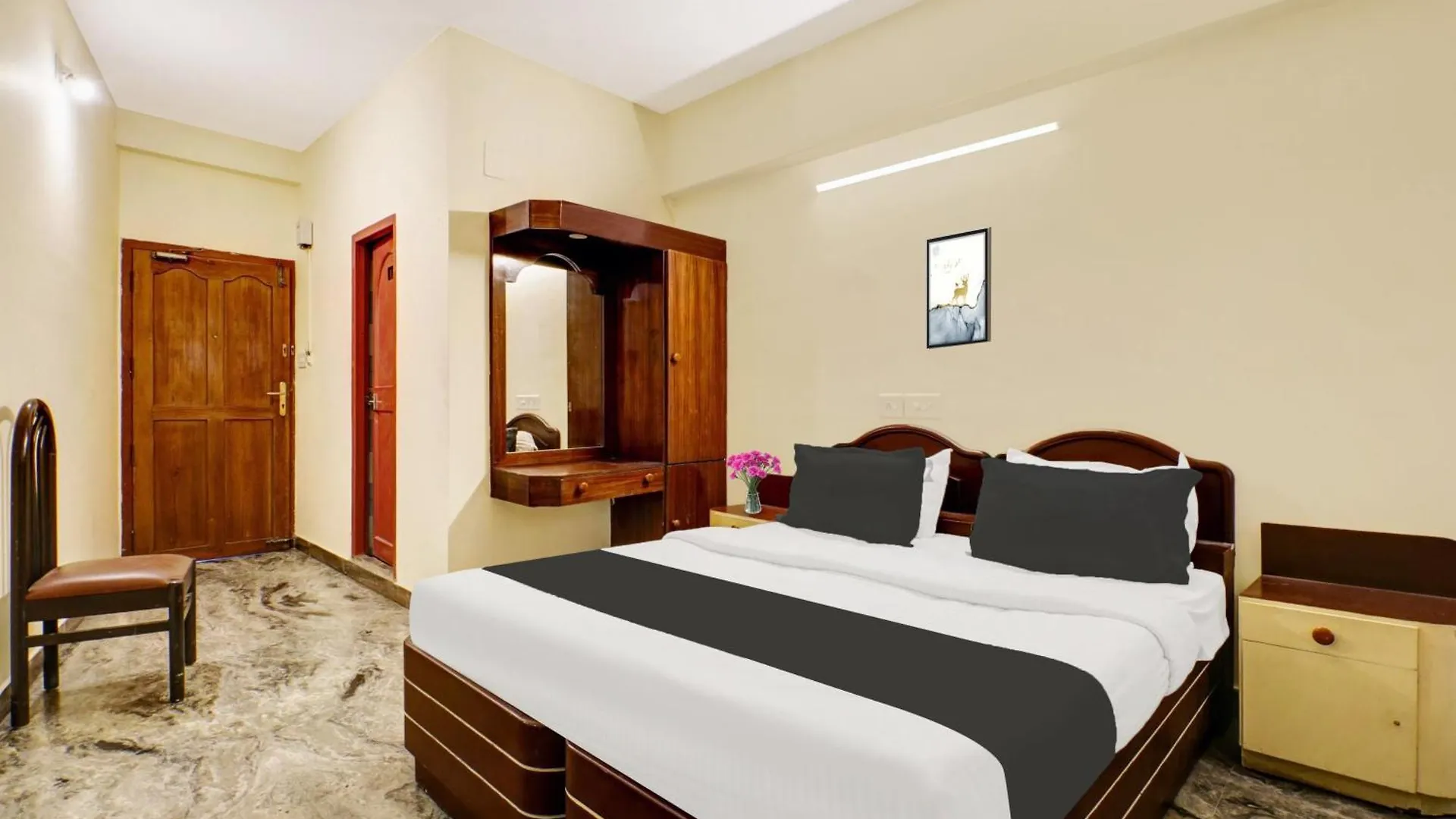 Super Hotel O East Nada Guruvāyūr