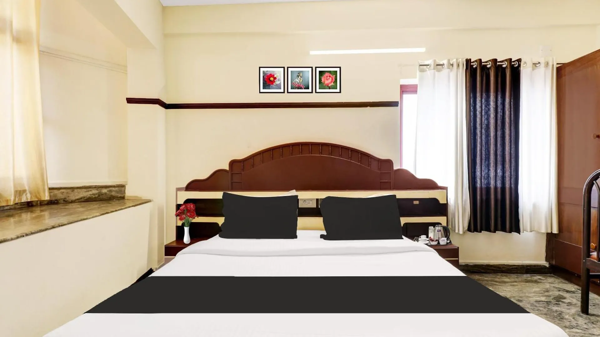 Hotel O East Nada Guruvāyūr Ινδία