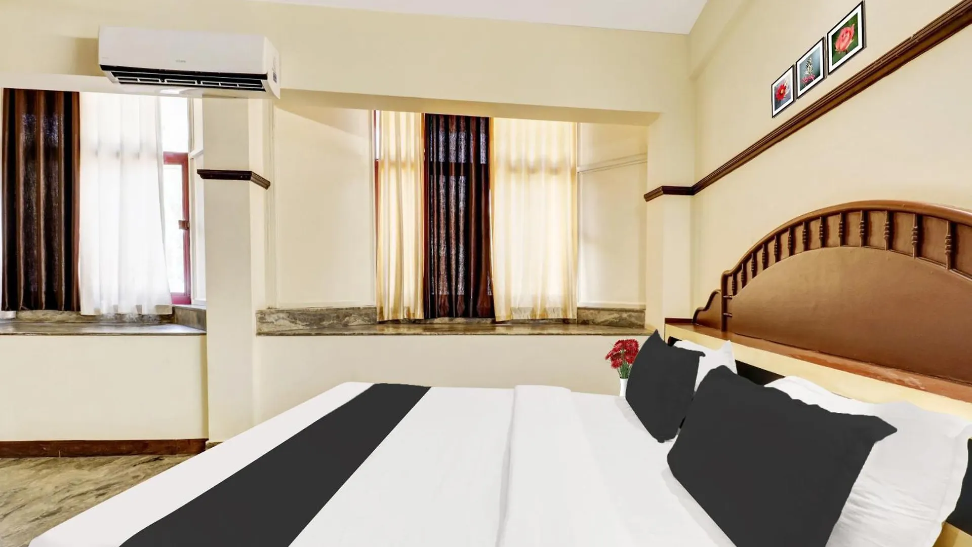 Hotel O East Nada Guruvāyūr