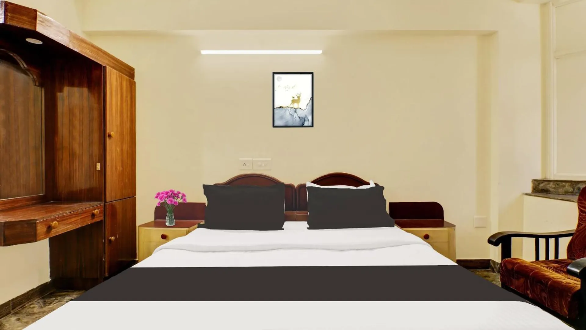 Hotel O East Nada Guruvāyūr