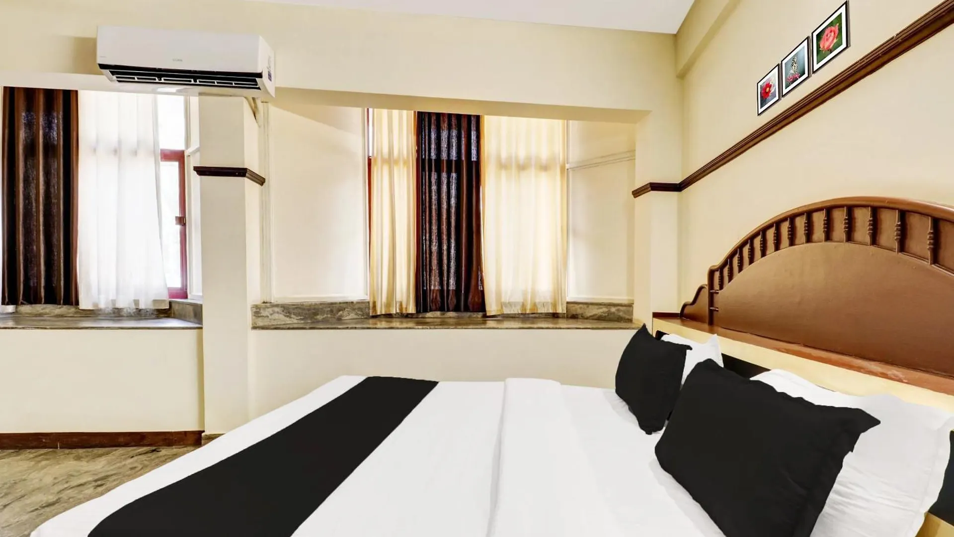 Hotel O East Nada Guruvāyūr